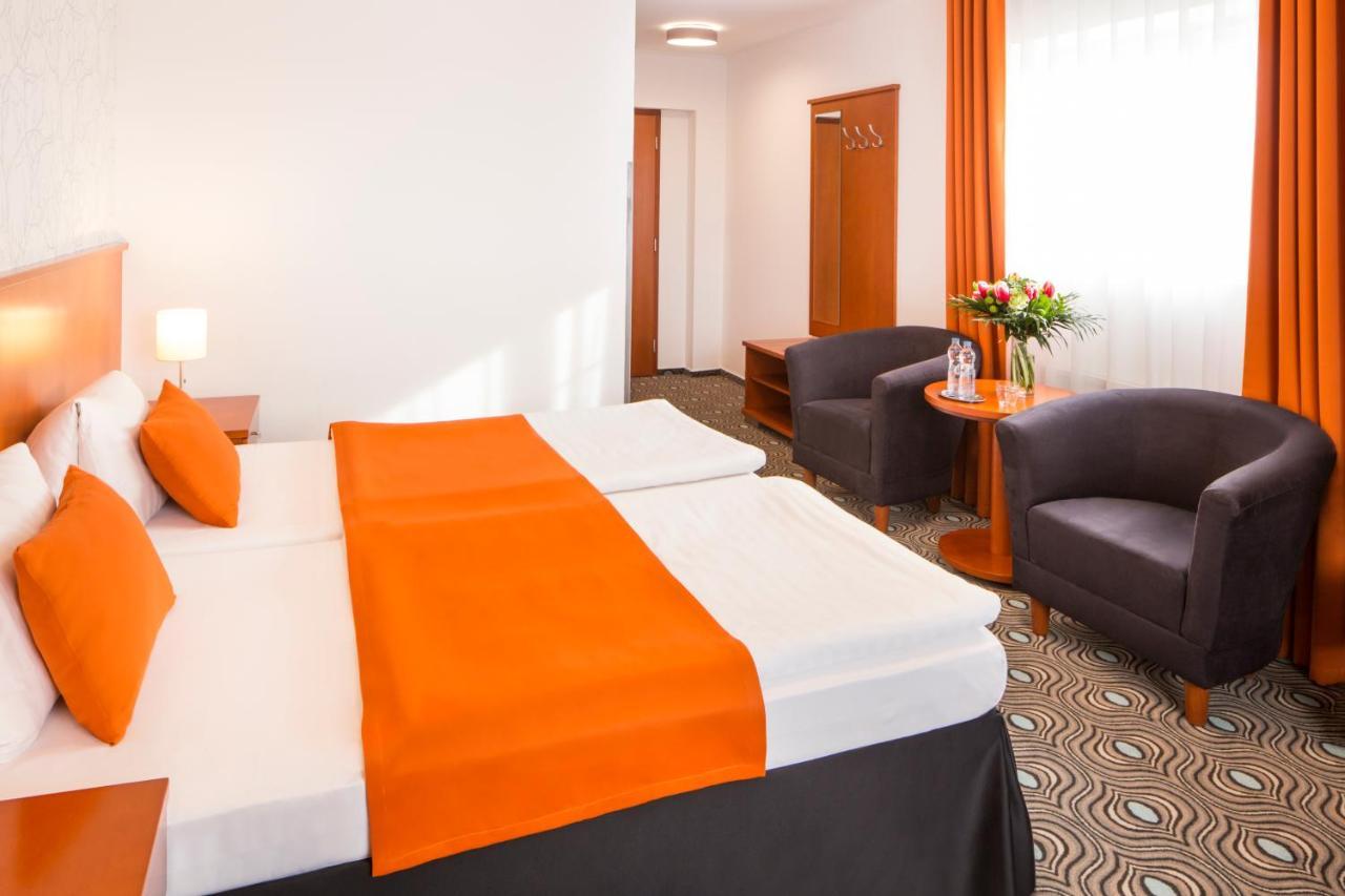 Parkhotel Plzen Congress Center Eksteriør billede