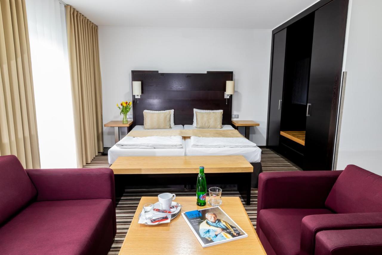 Parkhotel Plzen Congress Center Eksteriør billede