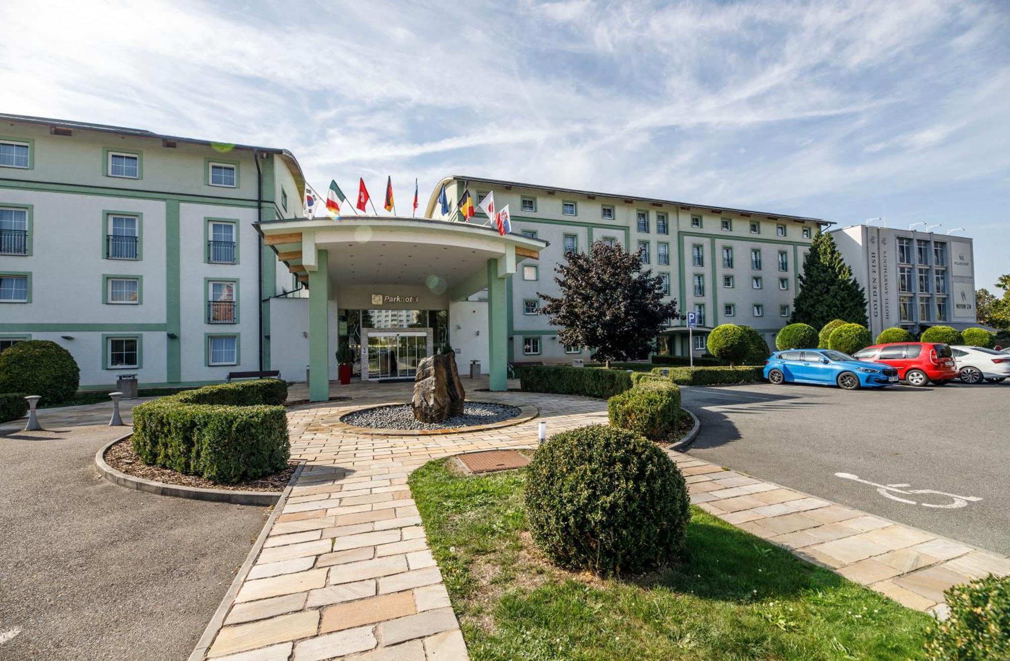 Parkhotel Plzen Congress Center Eksteriør billede