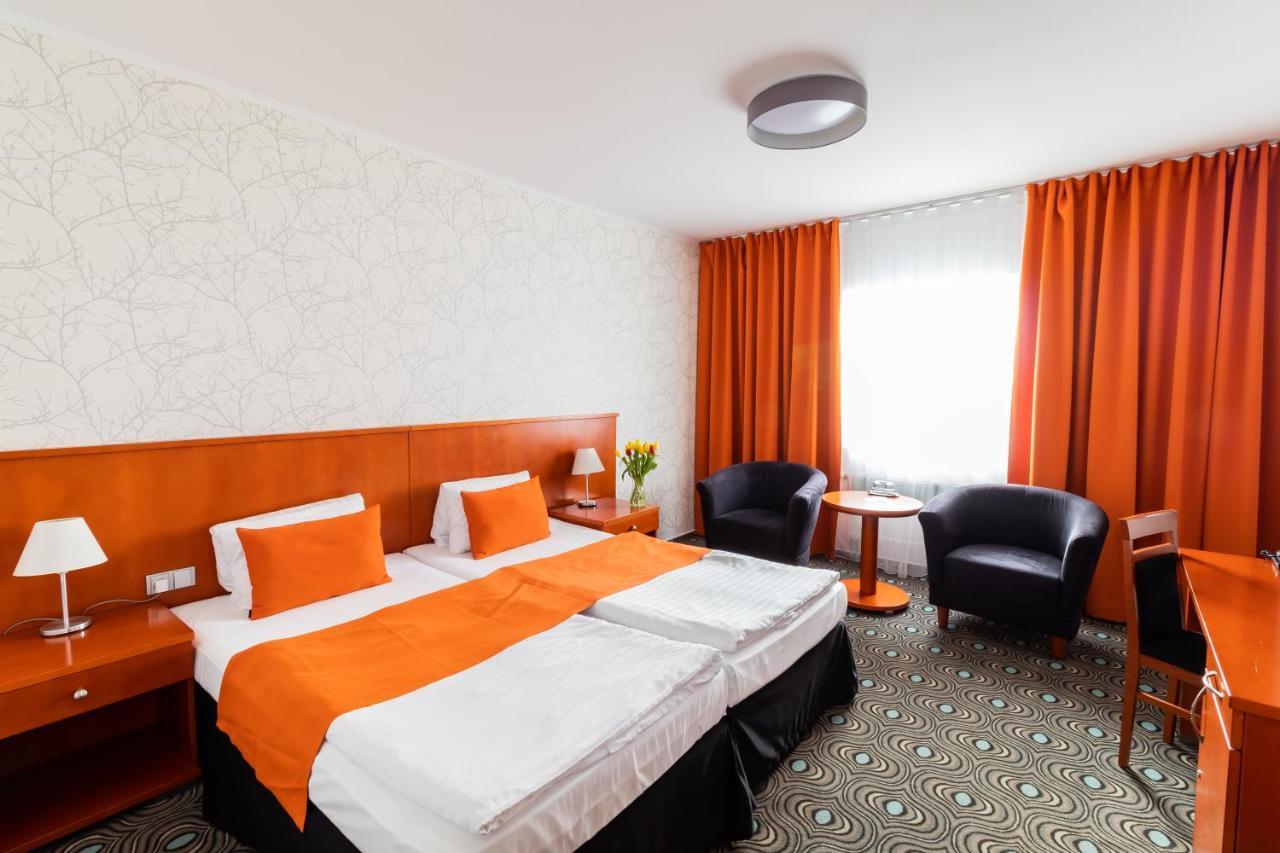 Parkhotel Plzen Congress Center Eksteriør billede