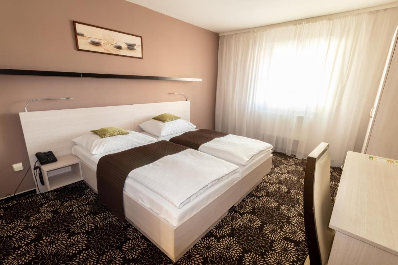 Parkhotel Plzen Congress Center Eksteriør billede
